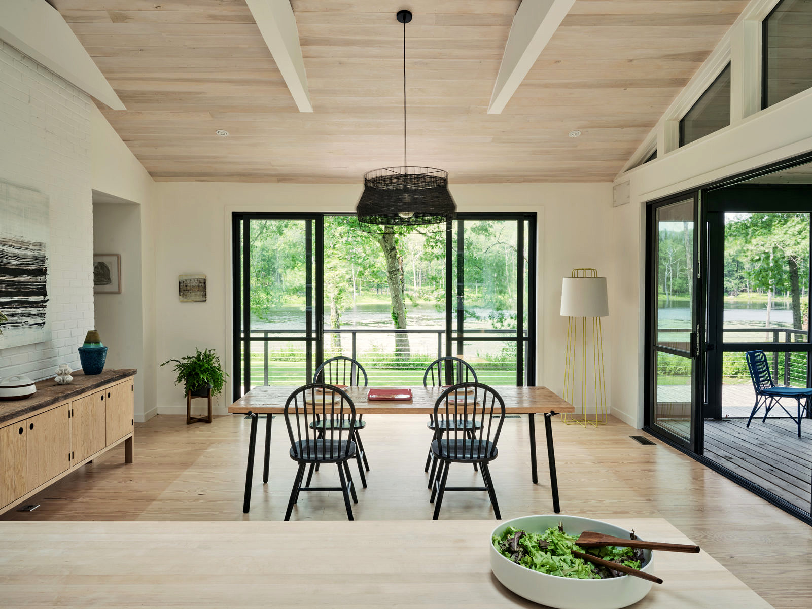 modern dining room addition by connecticut architect sarah jefferys